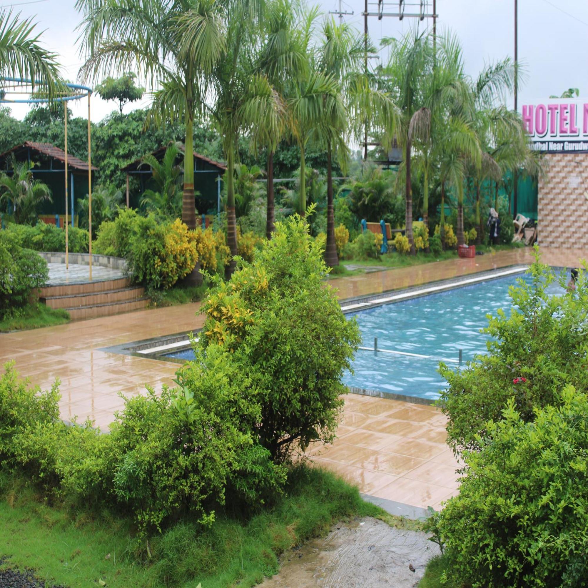 Hotel Metro Palace Resort Karjat Dış mekan fotoğraf
